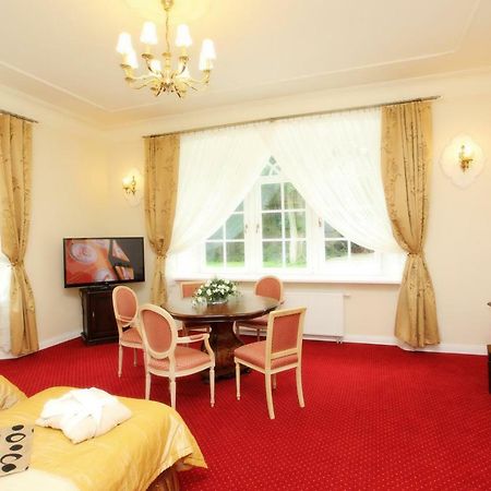 Hotel Dwor Sojki Luaran gambar