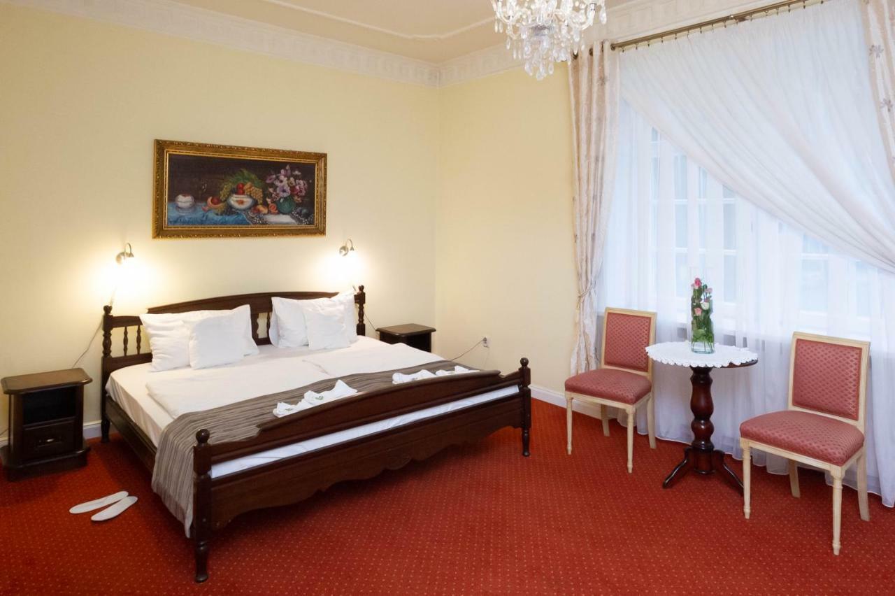 Hotel Dwor Sojki Luaran gambar
