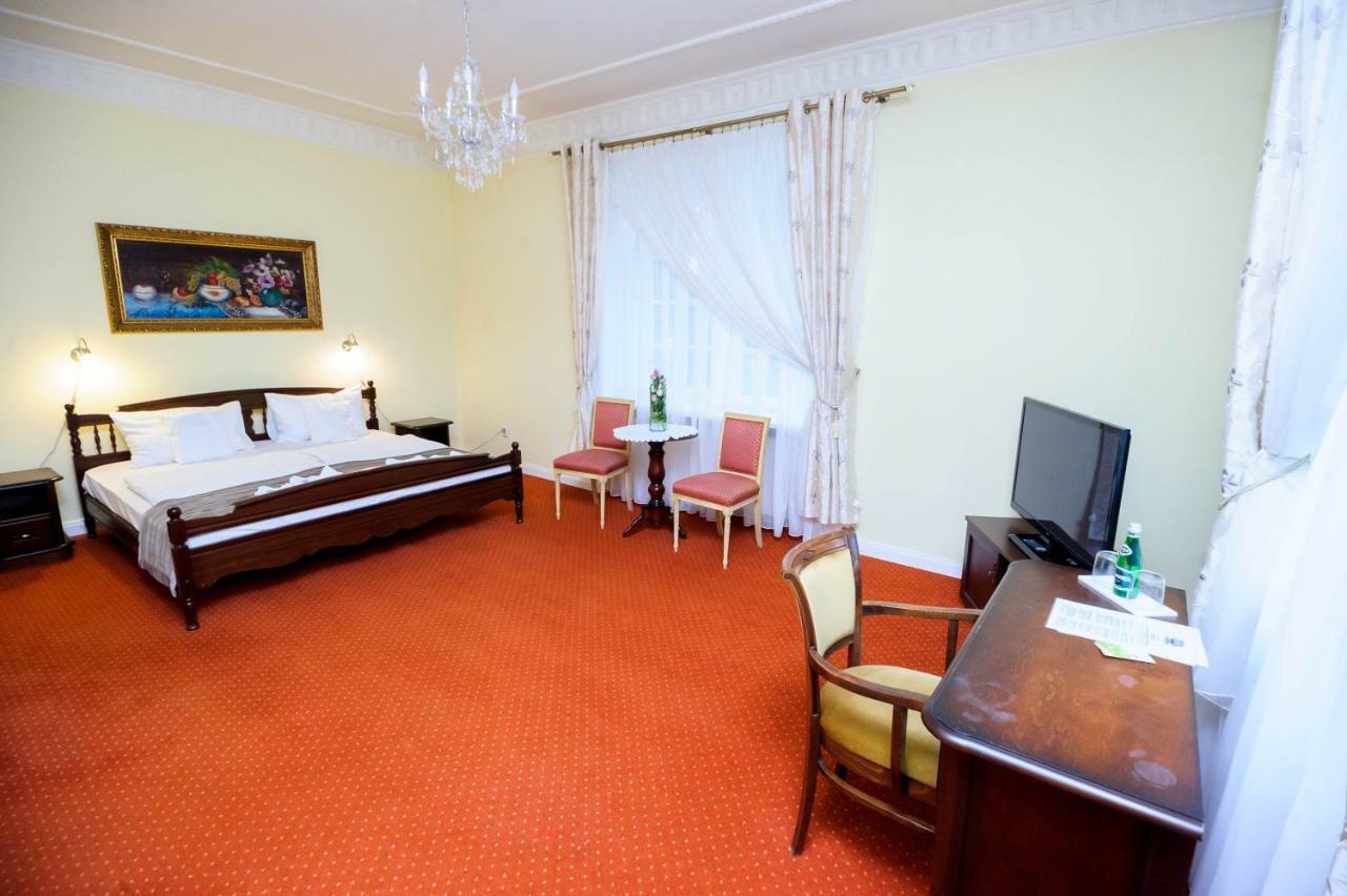 Hotel Dwor Sojki Luaran gambar